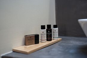 Vittore Gambello Rooms