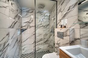 Vittore Gambello Rooms