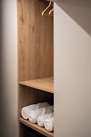 Vittore Gambello Rooms