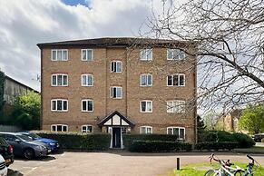 The Twickenham Wonder - Lovely 1bdr Flat With Parking