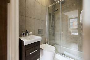 The Harlesden Breakout - Glamorous 2bdr Flat
