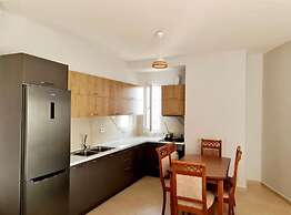 Beautiful 2 Bedroom Flat