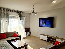 Beautiful 2 Bedroom Flat