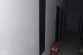 SPOT ON 93886 Kost Zalfa Amalia Syariah