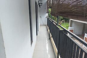SPOT ON 93886 Kost Zalfa Amalia Syariah