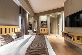 Maison Bucarest Apartments by Olala Homes