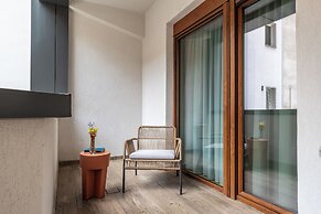 Maison Bucarest Apartments by Olala Homes