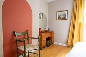 Poconos Retreat A Vintage Gem