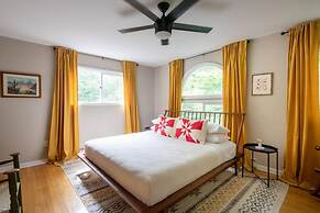 Poconos Retreat A Vintage Gem