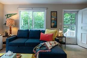 Poconos Retreat A Vintage Gem