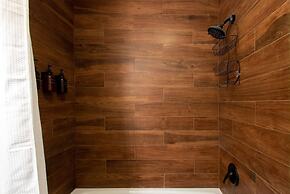 Poconos Retreat A Vintage Gem