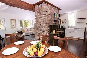 Fernwood Cottage A Poconos Retreat