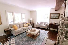 Fernwood Cottage A Poconos Retreat