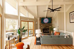 Sweet William A Lake Naomi Chalet Membership