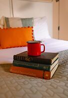 Sweet William A Lake Naomi Chalet Membership