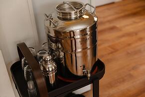 Sweet William A Lake Naomi Chalet Membership