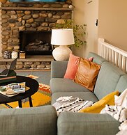 Sweet William A Lake Naomi Chalet Membership