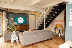 Sweet William A Lake Naomi Chalet Membership