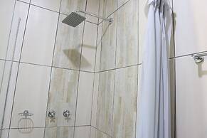 AMARIAH GUESTHOUSE FLOWERTOWN