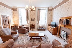 Luxury Nautical Apartment Central Free Parking