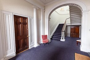 Luxury Nautical Apartment Central Free Parking