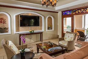 Luxury Ocean View Condo - Ultimate Convenience