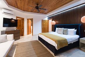 Stunning 7 BR Villa Manuel Antonio Sanctuary