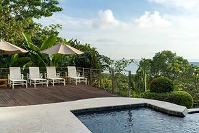 Stunning 7 BR Villa Manuel Antonio Sanctuary