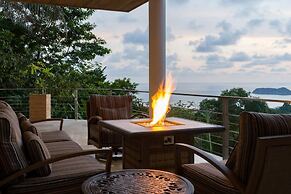 Stunning 7 BR Villa Manuel Antonio Sanctuary