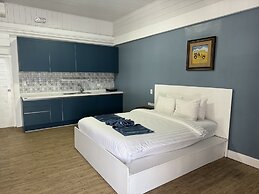 Bolabog Beach Resort