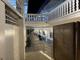 Bolabog Beach Resort