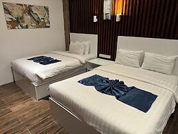 Bolabog Beach Resort