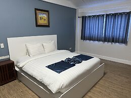 Bolabog Beach Resort