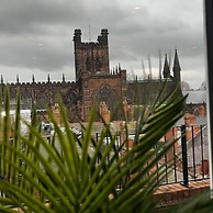 Penthouse On The Rows - Cathedral Views