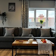 Penthouse On The Rows - Cathedral Views