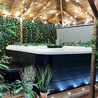 Romance On The Rows - Hot Tub City Centre