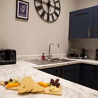 Romance On The Rows - Hot Tub City Centre