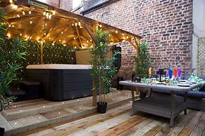Romance On The Rows - Hot Tub City Centre