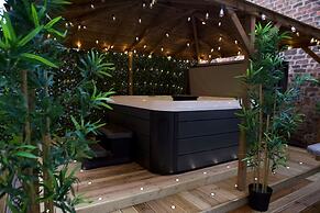 Romance On The Rows - Hot Tub City Centre