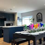 The Gathering On The Rows - City Centre