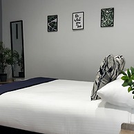 The Gathering On The Rows - City Centre