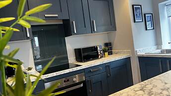 The Gathering On The Rows - City Centre