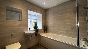 The Gathering On The Rows - City Centre