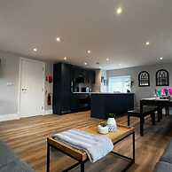 The Gathering On The Rows - City Centre