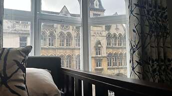 The Gathering On The Rows - City Centre