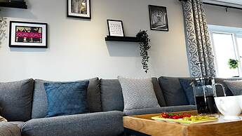 The Gathering On The Rows - City Centre