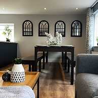 The Gathering On The Rows - City Centre