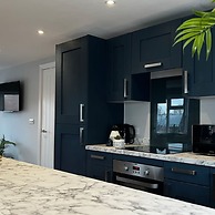 The Gathering On The Rows - City Centre