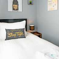 The Gathering Chester 1 Sleeps 14 Very Close to City Centre