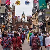 The Gathering Chester 1 Sleeps 14 Very Close to City Centre